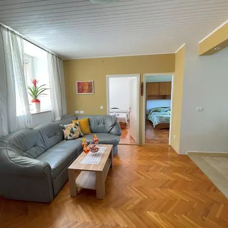 Kastel Апартаменты