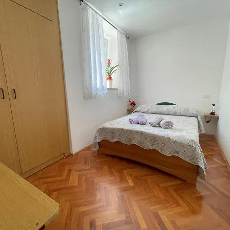 Lejlighed Kastel